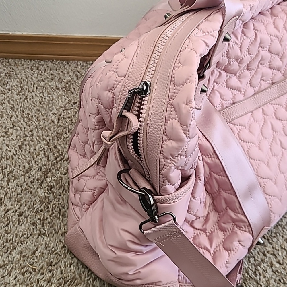 Cynthia Rowley Pink Quilted Women's Bag - Picture 4 of 10